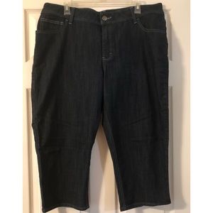 Lee Riders Denim Capris. Size 18W